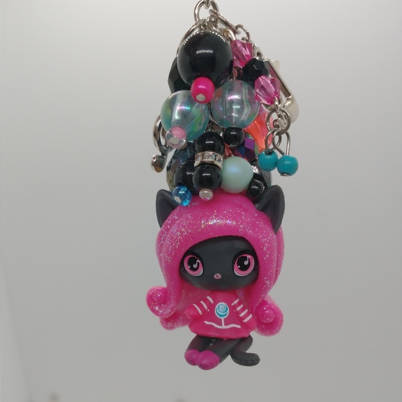 Catty Noir Keychain Monster High Mini Figure Purse Charm Backpack Handmade - Picture 1 of 9